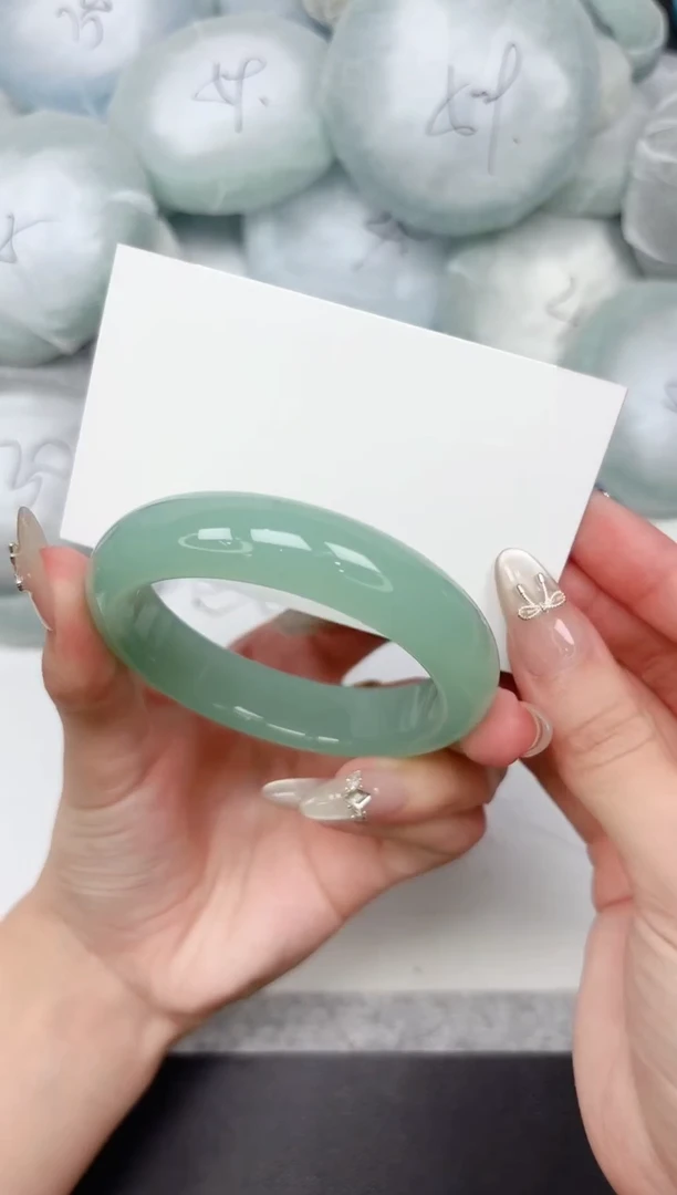 石英质玉手镯未镶嵌34-54.7