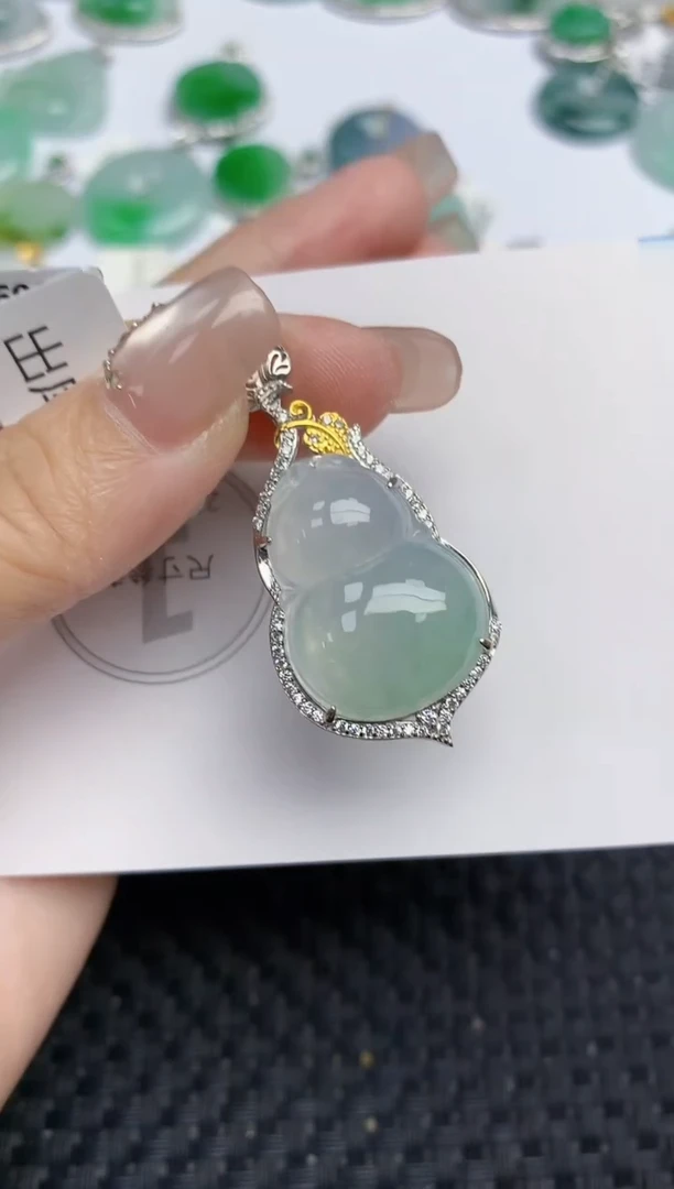颈饰未镶嵌翡翠天然缅甸A货翡翠百元以上9元证书费自理