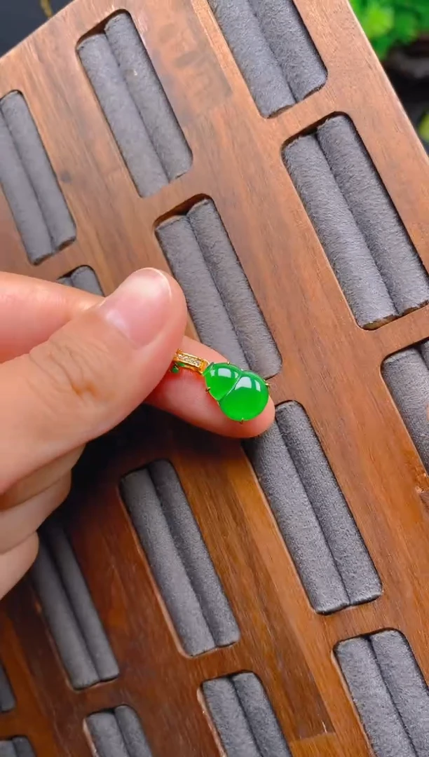 翡翠银S925镶嵌吊坠(不含链)葫芦吊坠