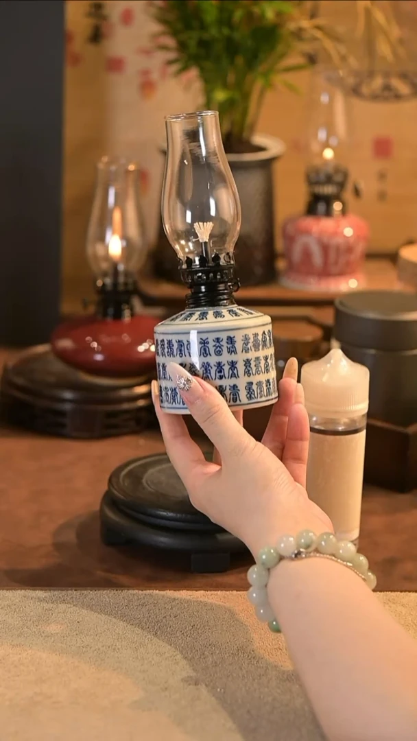 景德镇陶瓷油灯摆件