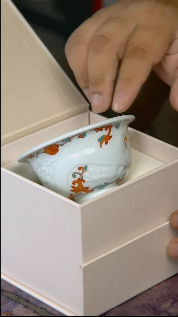 杯手工手绘杯杯很美丽