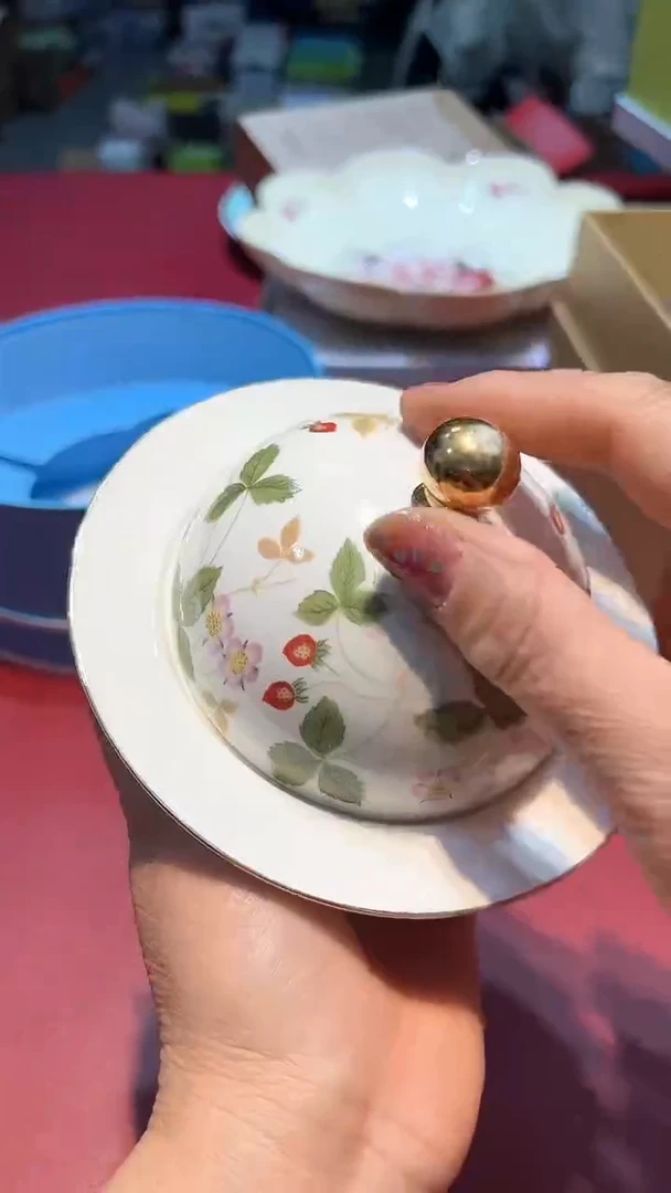 【闪购商品】瓷片锅碗瓢盆一件不剩