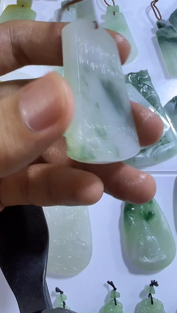 未镶嵌定制翡翠无事牌
