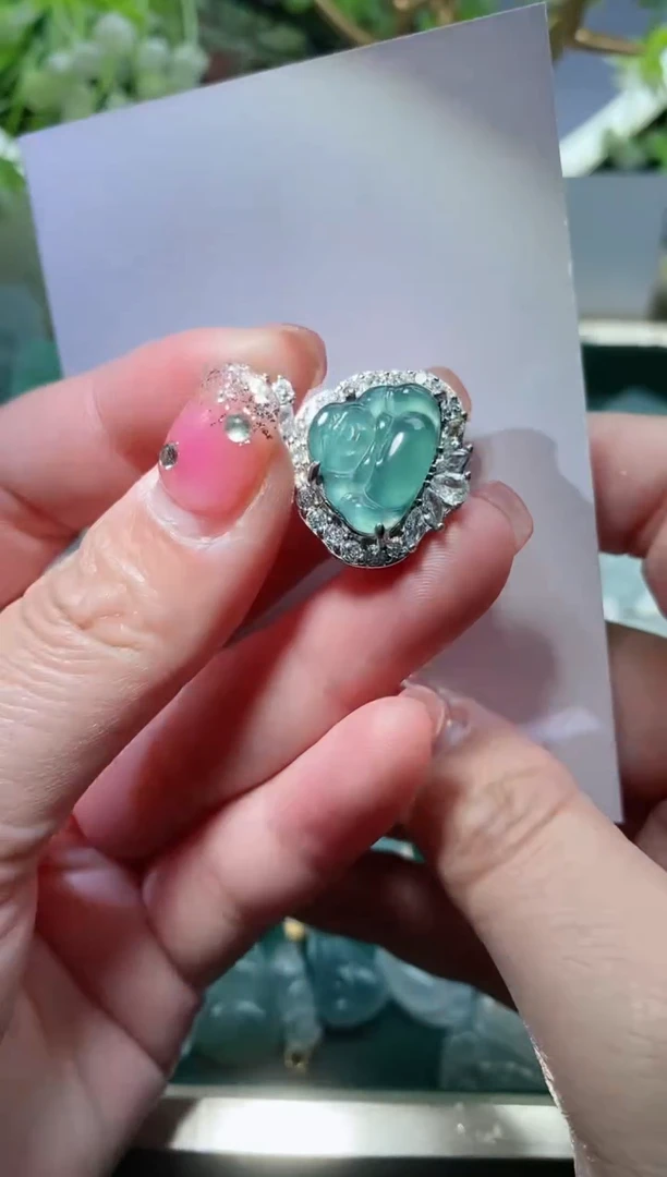 【闪购商品】翡翠颈饰未镶嵌天然A货翡翠多样性发货发其一