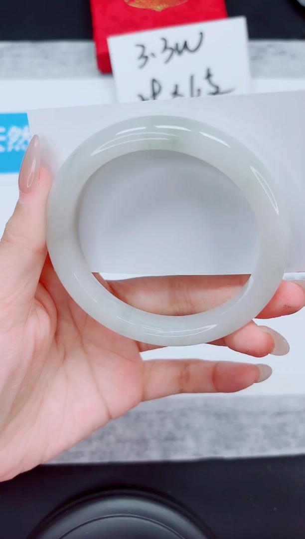 未镶嵌手镯石英质玉125-58