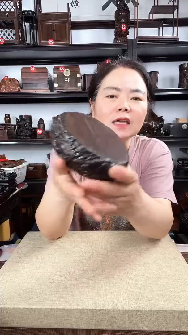 木云纹圆老李红木工艺品