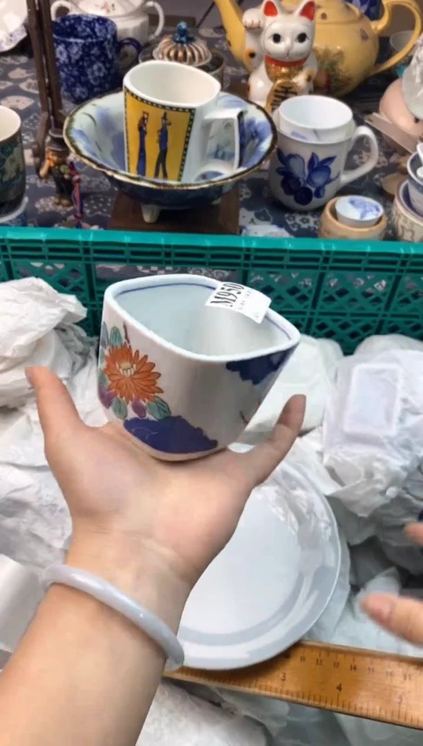 瓷片小**格1111111111111