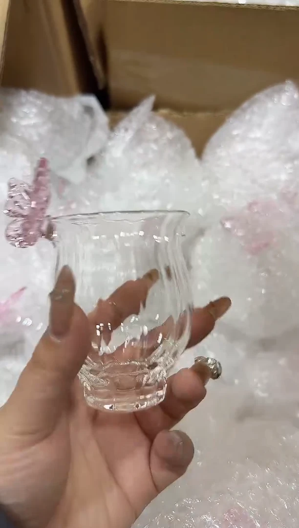 粉色蝴蝶无耳公道杯