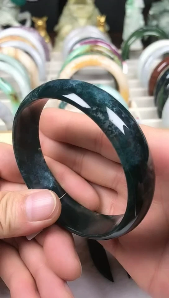 手镯玛瑙/玉髓未镶嵌手镯65.4