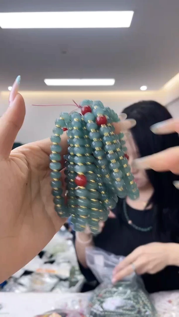 未镶嵌手串翡翠（多样性发一件）