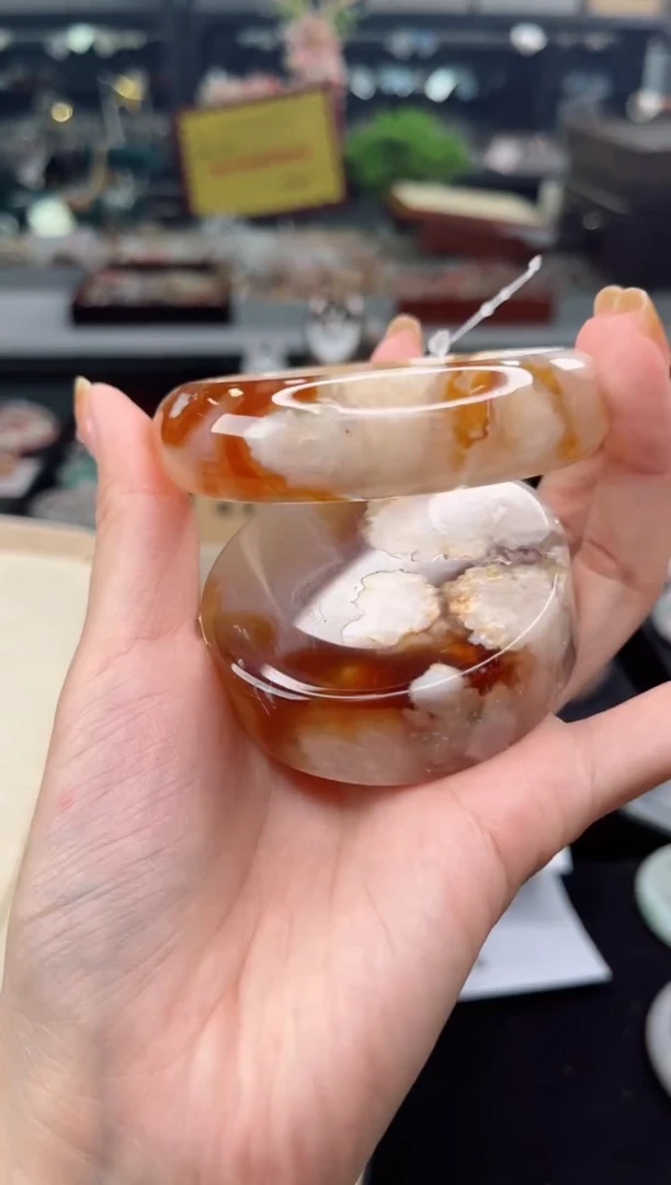 【闪购商品】石英质玉手镯未镶嵌60圈口（赠品镯心）6541668