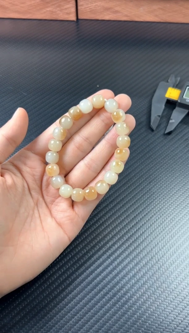 未镶嵌手串和田玉且末微色差远矿卡9*10 m