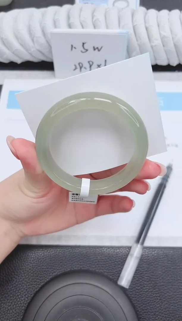 未镶嵌手镯石英质玉212-59