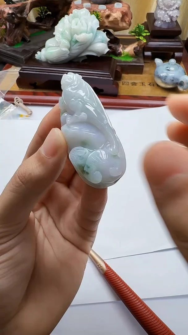 吊坠(不含链)未镶嵌翡翠1