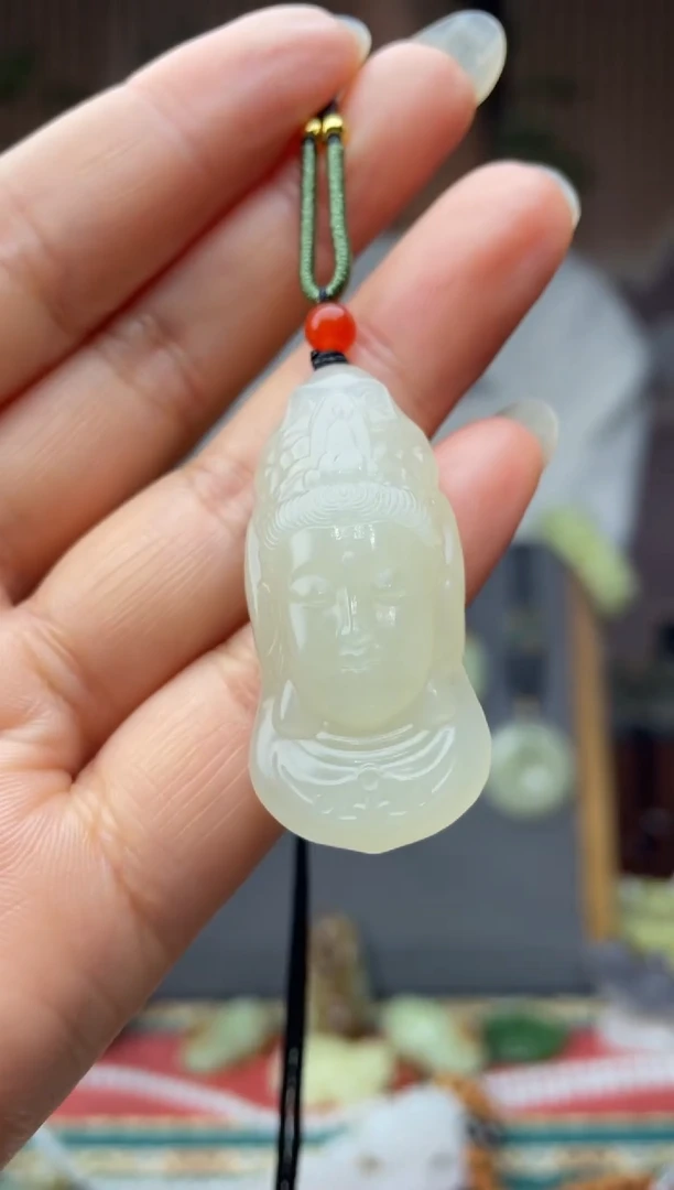 颈饰未镶嵌和田玉拍一发一