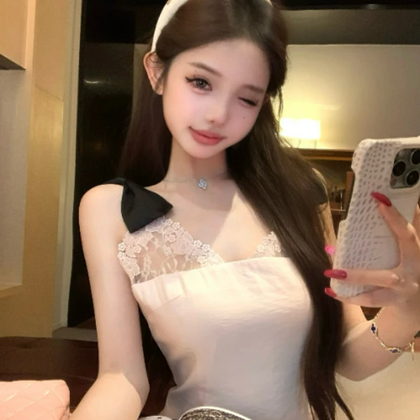甜美设计感气质蝴蝶结吊带蕾丝花边拼接收腰短款连衣裙女2025短裙