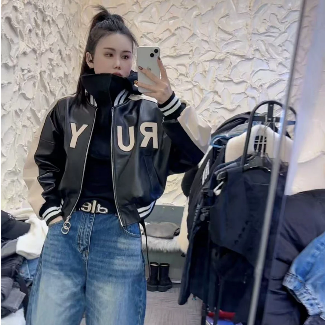 绵羊皮拼接款棒球服皮夹克