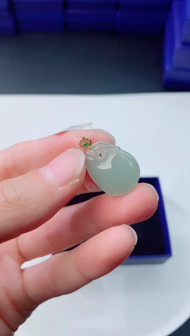 【闪购商品】翡翠颈饰18K金镶嵌