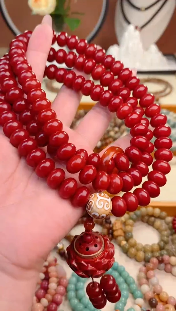 【闪购商品】菩提根/象牙果手串砂砂红如意宝莲灯108颗+3香
