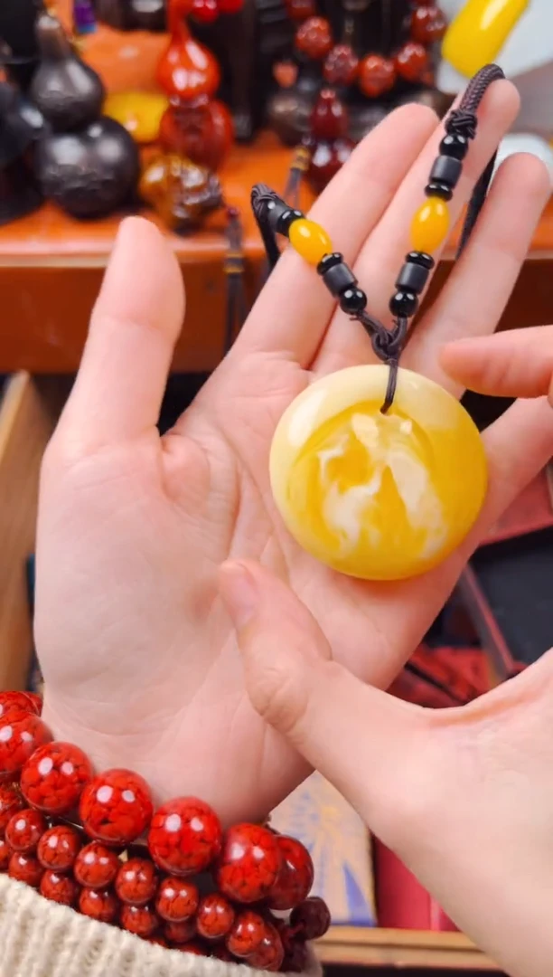 【闪购商品】蜜蜡裸石未镶嵌飞姐专属精品推荐318