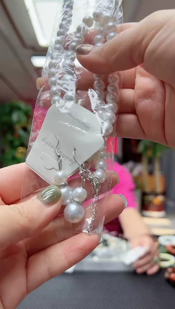 【闪购商品】海水珍珠颈饰未镶嵌多样性发货其中发一