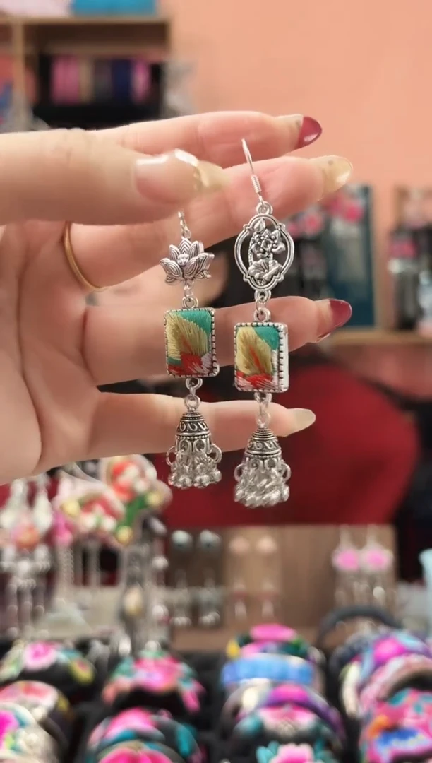 织绣艺枝独绣手工饰品218