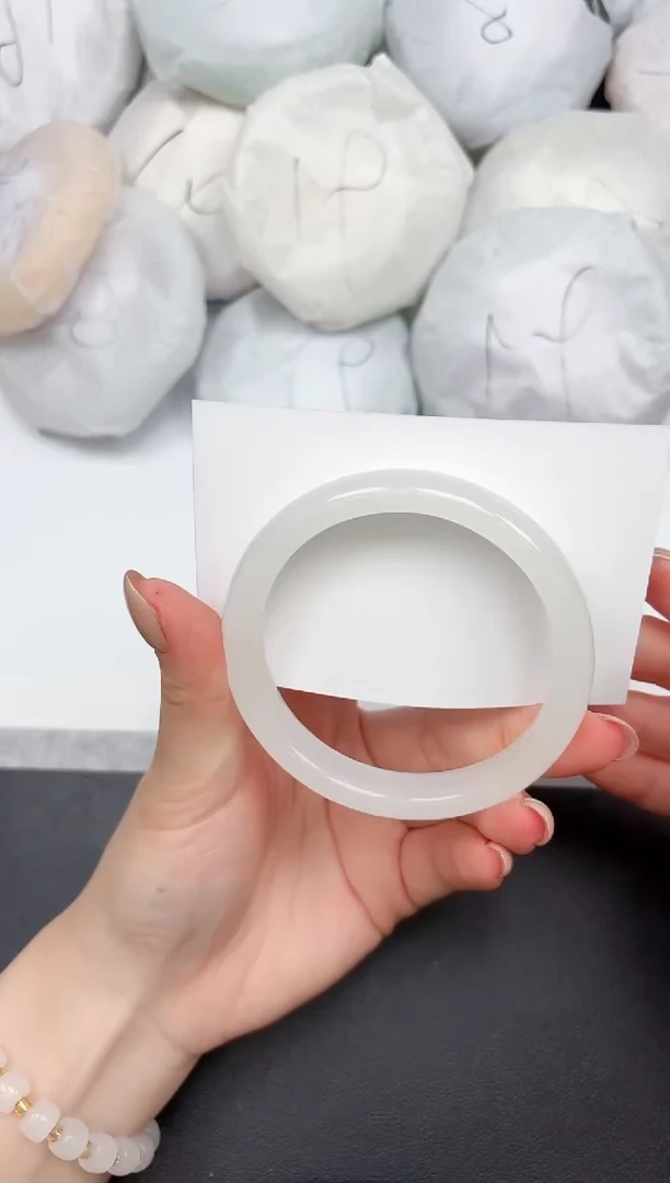 未镶嵌手镯石英质玉305/5556