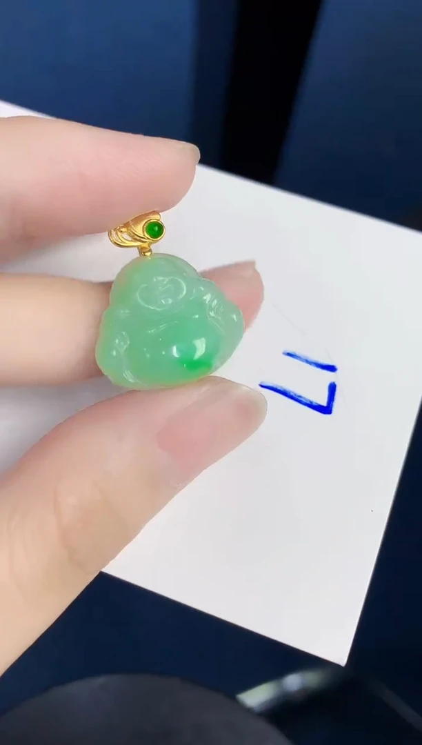 颈饰未镶嵌翡翠天然翡翠缅甸A货