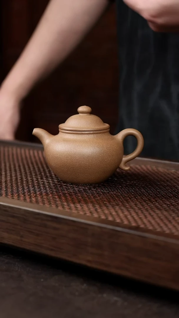 茶壶紫砂芝麻绿莲子
