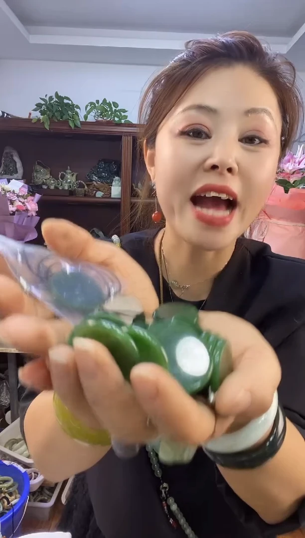 颈饰未镶嵌和田玉多样性随机发一3.2