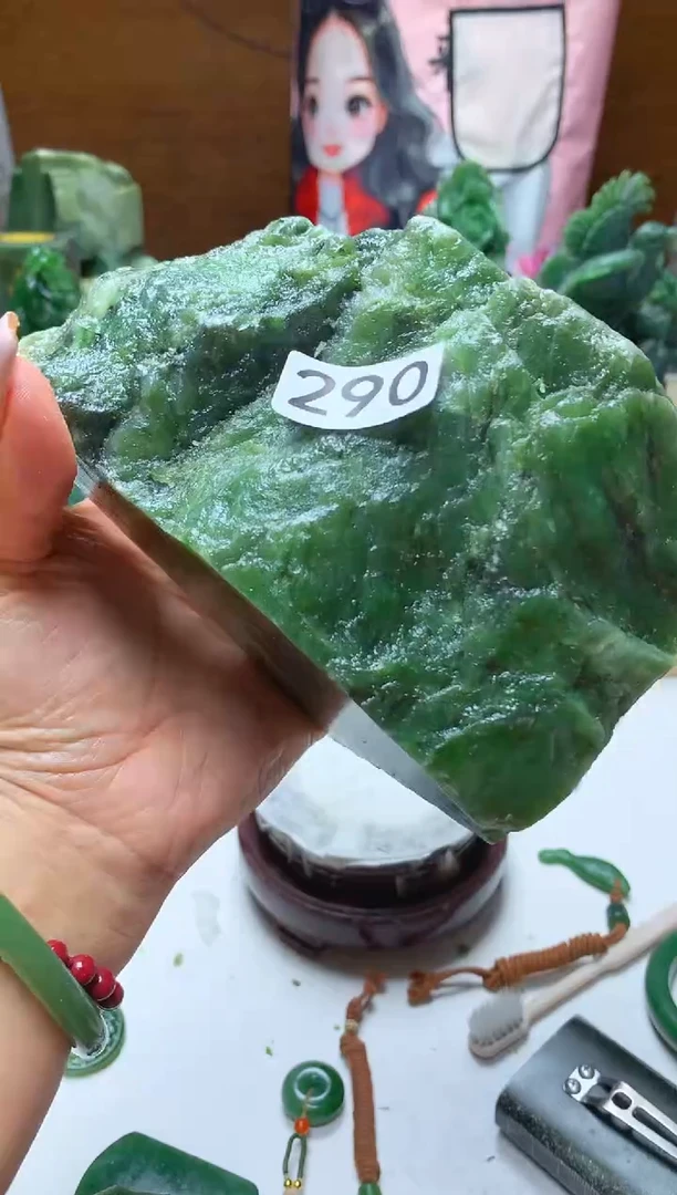 未镶嵌和田玉摆件1