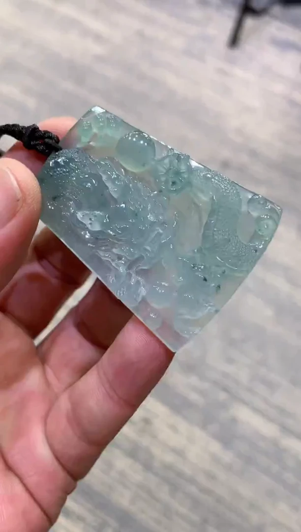 颈饰未镶嵌翡翠天然A货翡翠