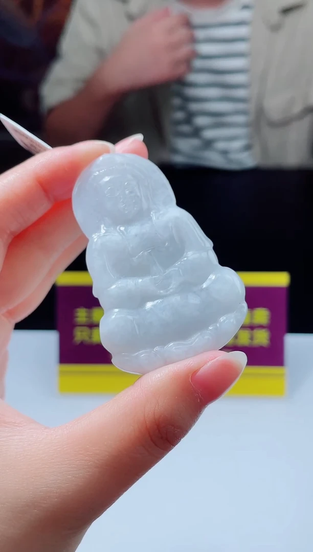 颈饰未镶嵌翡翠翡翠多样性发其一