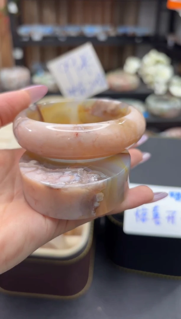 未镶嵌手镯石英质玉A372(61圈赠送镯心)