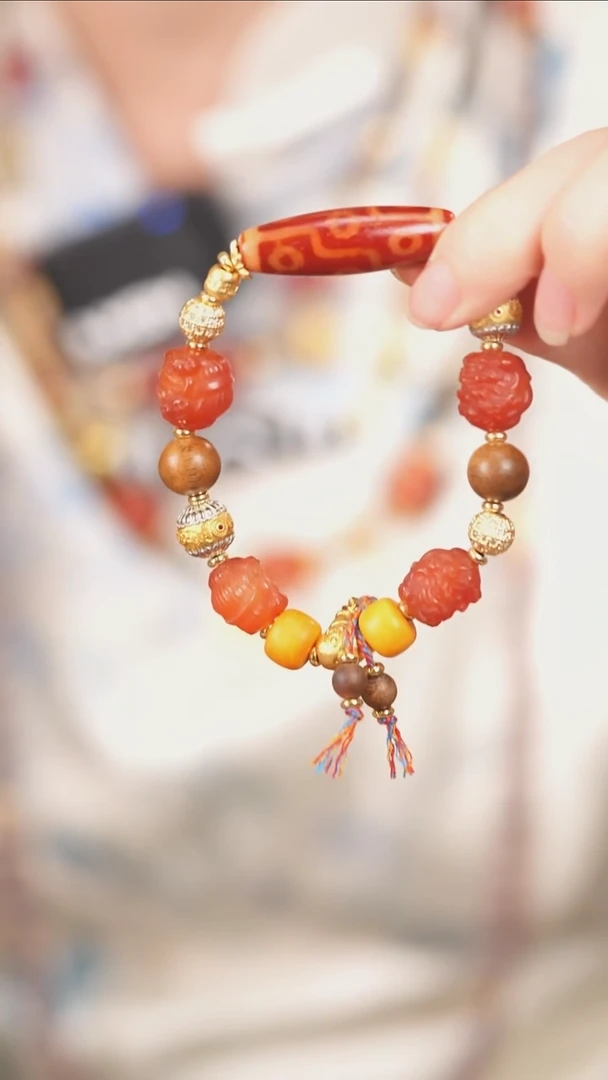 玛瑙/玉髓（覆膜）颈饰未镶嵌传世珠宝-多样性发其一