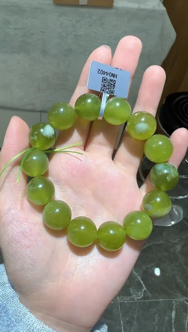 岫玉未镶嵌手串手串