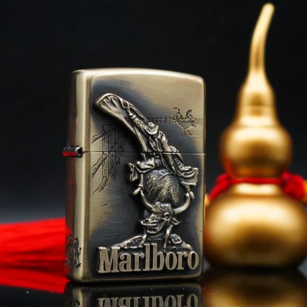 ZIPPO/之宝打火机 斗牛万宝路常规黄铜做旧 DYJ1【小飞火机】
