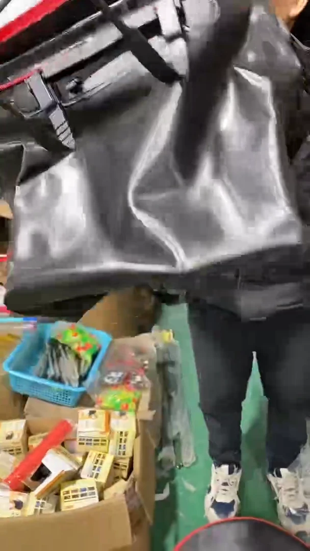 圆得鱼护包黑色