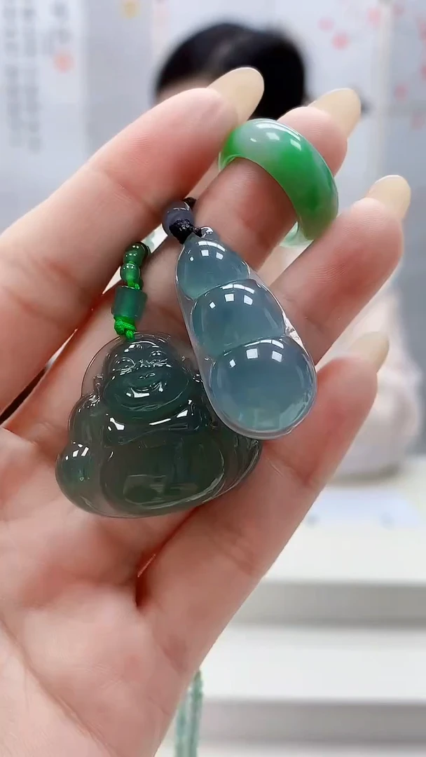 未镶嵌定制翡翠余****?4852lr-毛货挂件赠珠链52