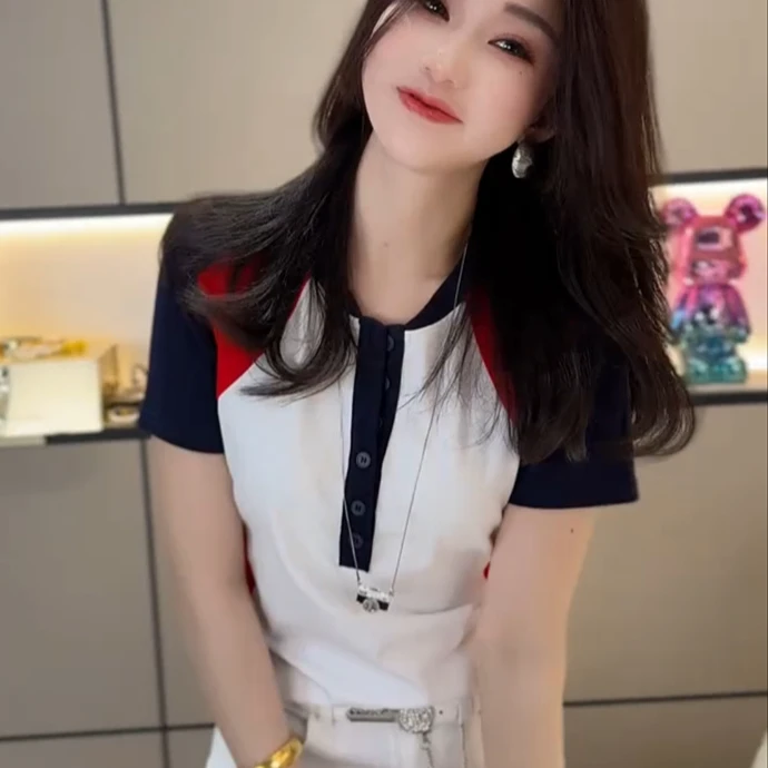 拼色洋气纽扣短袖T恤女2025夏季新款百搭气质休闲设计感小众上衣
