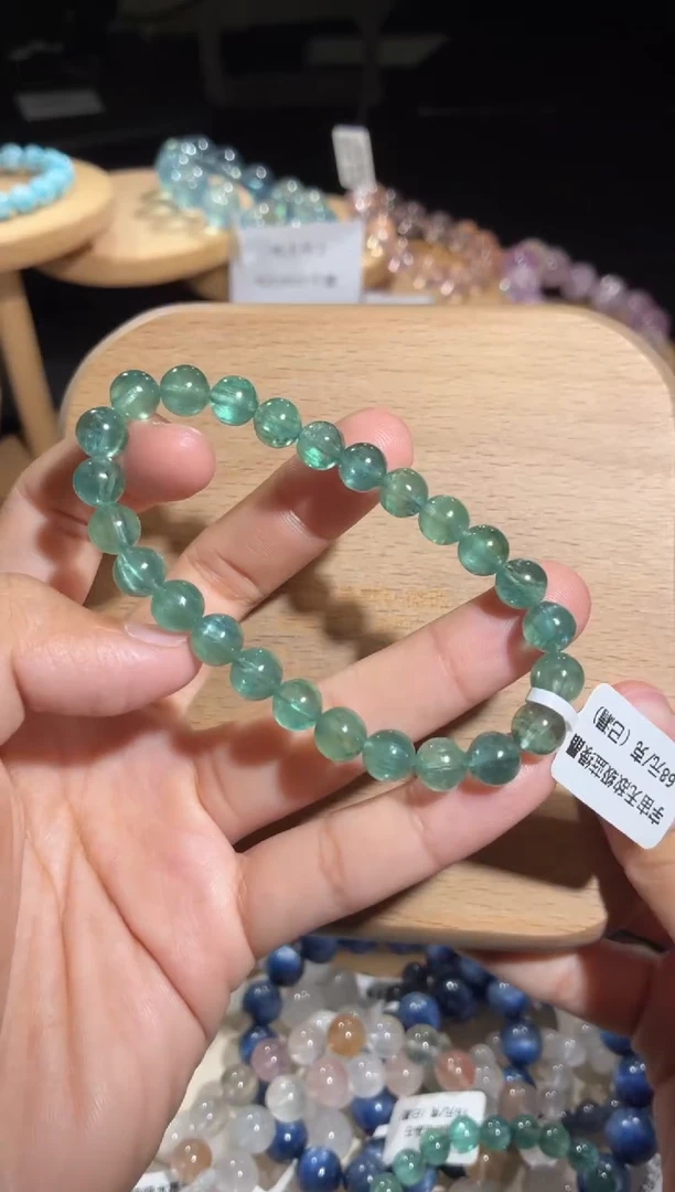 未镶嵌手链水晶君****k16号多样性发一A7+