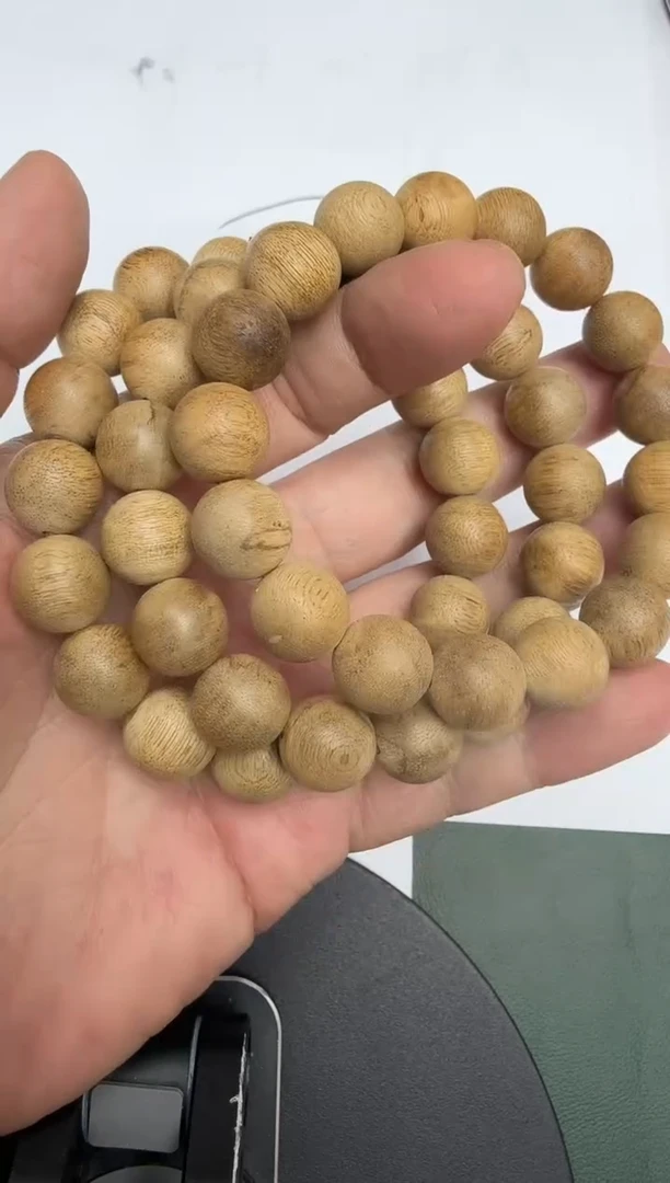 沉香手串02天然野多样性发一
