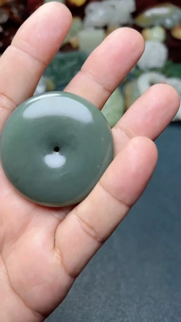 和田玉未镶嵌挂件-