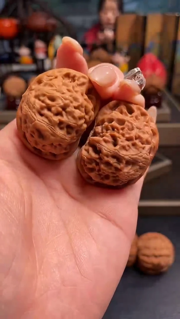 【闪购商品】文玩核桃把件A141宫灯39