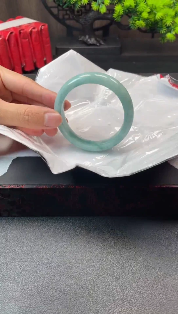 未镶嵌手镯翡翠9931