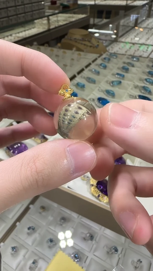 颈饰未镶嵌水晶23mm吊坠设计款