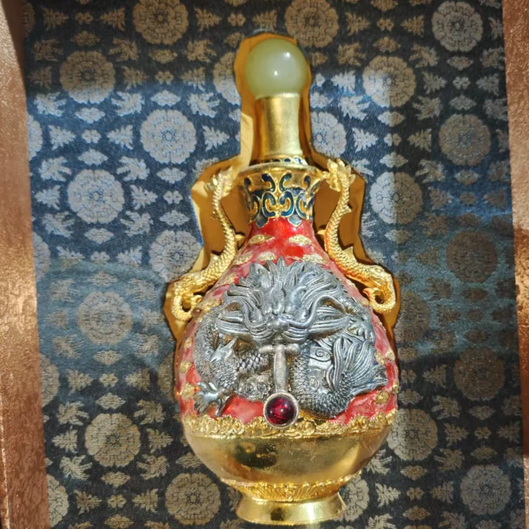 1个金色夜明龙壶摆件链接