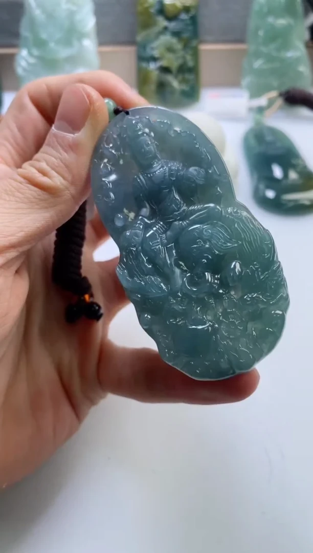 【闪购商品】翡翠挂件未镶嵌