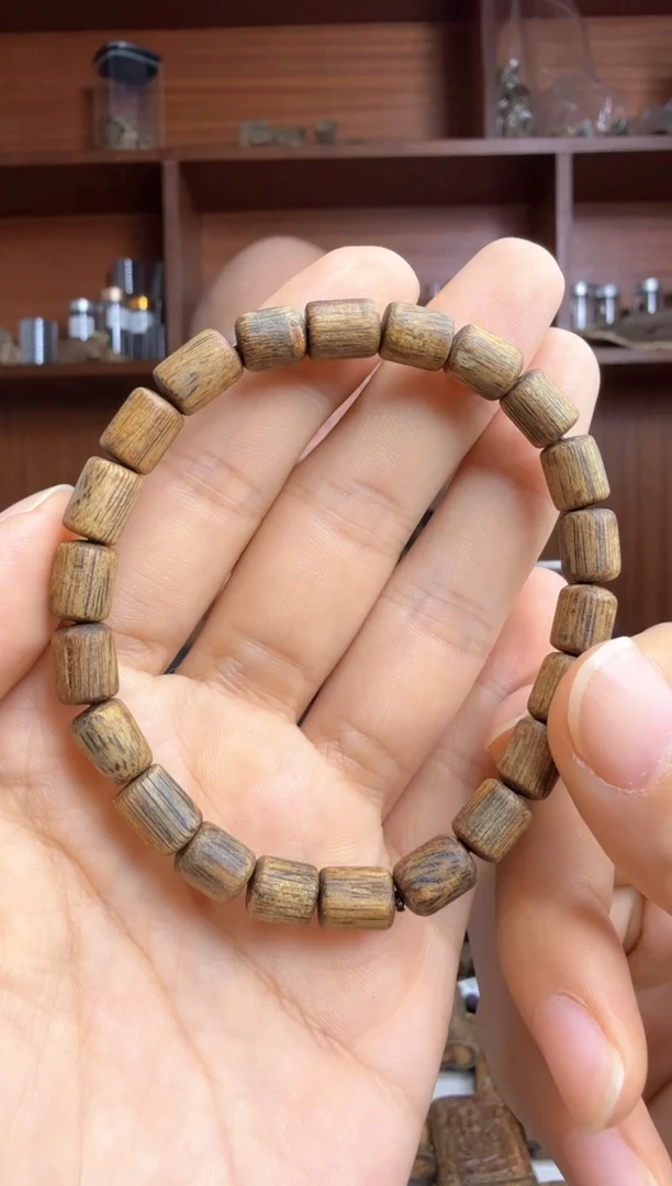 沉香手串奇楠沉香乌身随形桶珠单圈手串一条