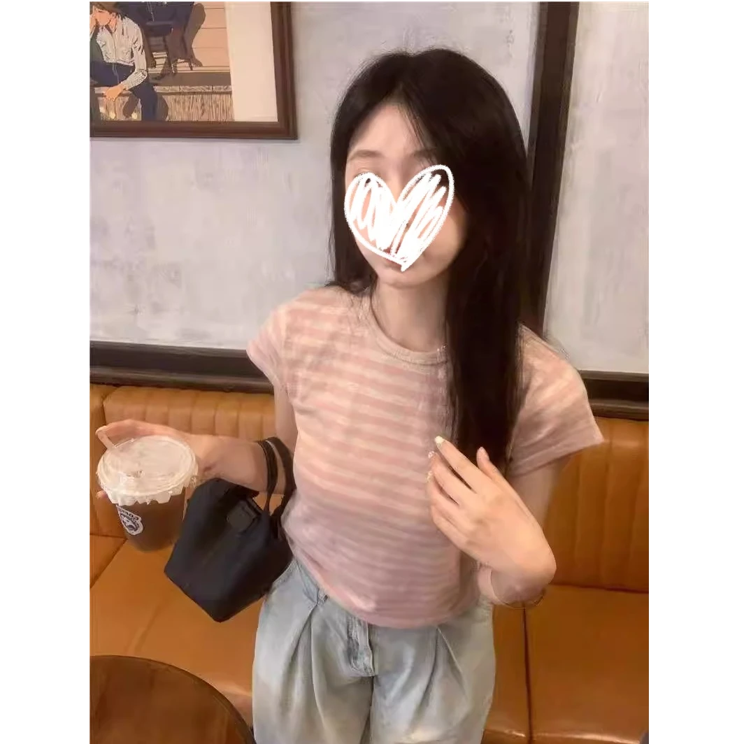 黑色辣妹风收腰斜肩短袖t恤女夏季设计感小众不规则飘带短款上衣